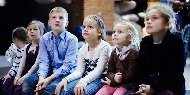 «Разноцветные дни» в библиотеке № 187 1 d6408a8598618e9d8b5447dd2a4f3e83