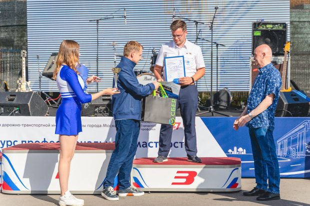 Сергей Собянин: В Москве определили лучших водителей автобусов и электробусов 17 8f8e67e0fa011d34e77007ed95142843