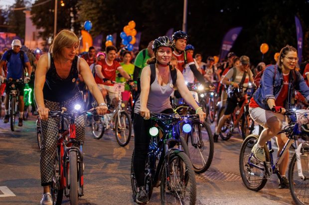 31183e1522ac21447d92eb87905bc383