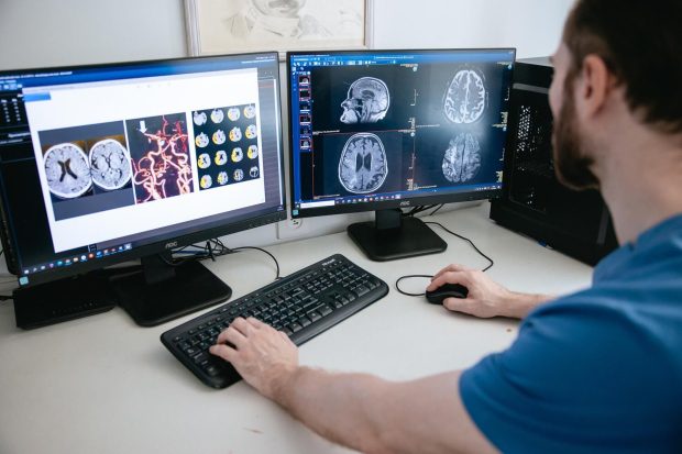 Собянин: Гранты от города ускоряют разработку новых методов лечения пациентов 16 5e3b958ad3337f960d9055381ee44591