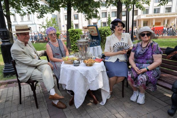 8f139a0ec769fae9fc2fb8299f0b057e