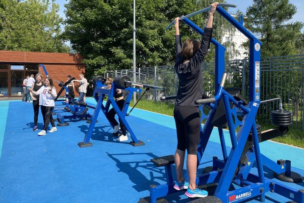 f73aaaa9b429f9518bed7f485de94f97