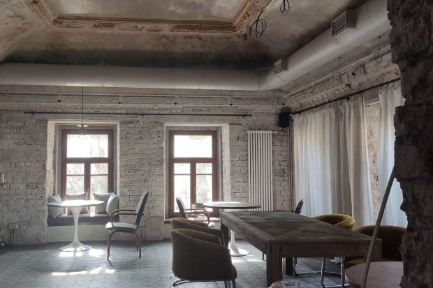 01d2aadbdb34fed6564650c9b26edac4