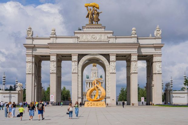 Сергей Собянин рассказал, как изменилась за 10 лет главная выставка страны 24 66a38ed7f6b369570b941702bc67b8b3