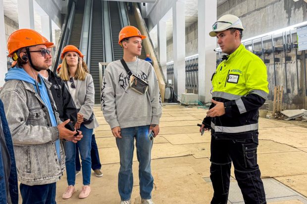 Горожане побывали на строящихся станциях Троицкой линии метро в рамках форума-фестиваля «Москва 2030» 5 6e87707b83ab89a75c68f09ea925f8c5