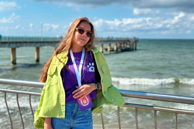 77b980fbcf53f1a0d625a6d6f88531ff