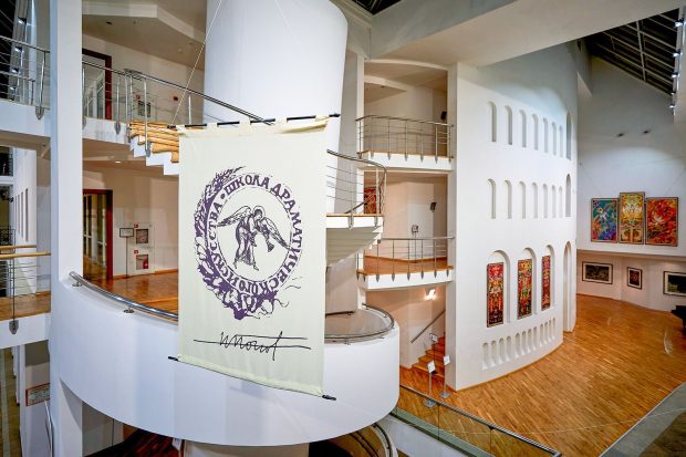 От сказки Гоцци до трагедии Шекспира. Что смотреть в театрах в октябре 2 324d75d4ee29fadd9648bffc0e96957b