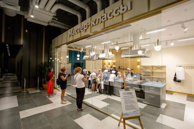 Собянин рассказал об открытии в Москве второго рыбного рынка в СЗАО 8 43c9951a44a1b047c49bc575012c4d50