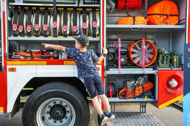 Спецтехника и ручная молния: что успеть посмотреть на площадке городского хозяйства на форуме-фестивале «Москва 2030» 2 4783af4b8fe5ae7d8b562da8d6df3f4b