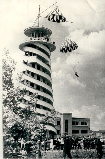 Архивные фотографии и исторические штрихи. Как работает Музей Парка Горького 11 598e29683572b69b6d80c63eacb79f9b