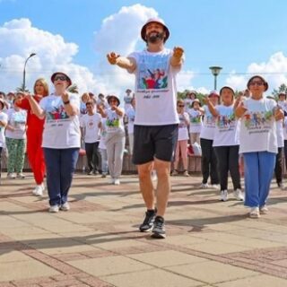 78543fe402a5dc3a022e64a93bb42dbb