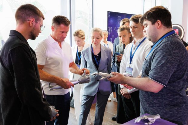 aae816146efa932be6e8583009367441