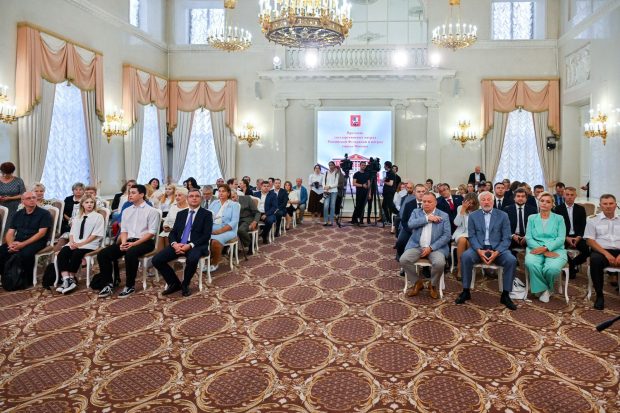 bfaadbab3e4b9117f077c655b3ee1257