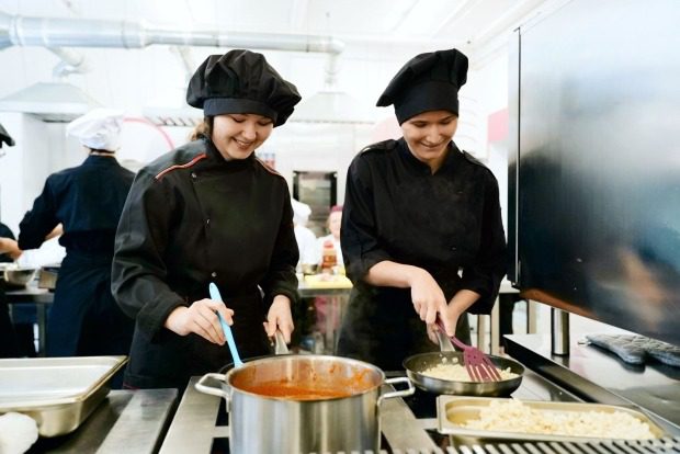 2ee311891e51b4ddd7c0dd3ed26443d4