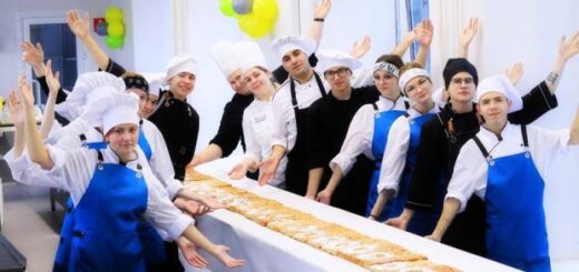 3769e74eeef64a42b45ff594507eb8f7