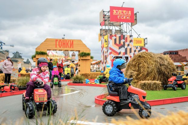 Продукцию более чем из 65 регионов представят на московском фестивале «Золотая осень» 7 7cb04d54569e2de41e2f86004e475267