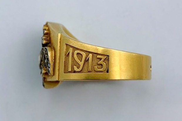 9a4926708329bfcd4d1cb2e7808834f1