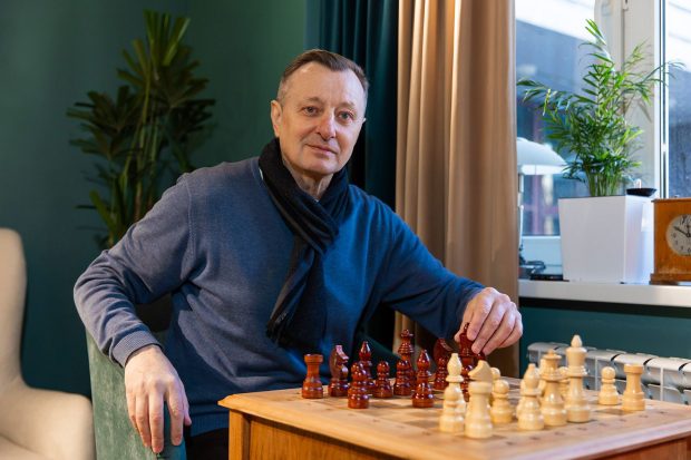 e287545870c941ea5fef9cd68658e7b4