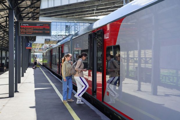 Ежедневно на метро, МЦК и МЦД совершают более 9,4 миллиона поездок 6 252e96a4d4837be5c167a02740310101