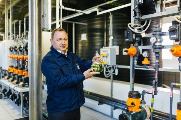 b9bb89f7b7e416a4e0dba43dbd3db55c