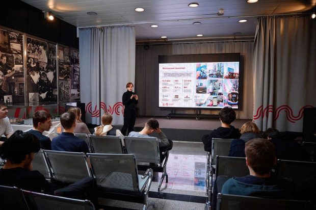 Выбрать специальность на всю жизнь: как работает центр профессионального развития молодежи московского транспорта 2 c0bda1521f3459f65882289c3ff9bbc4