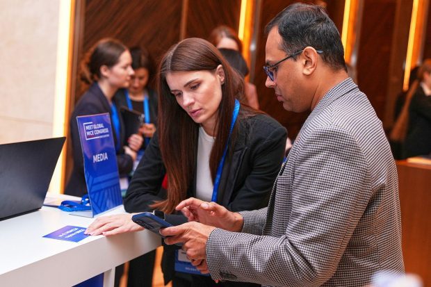 0b03047aa5c9ea67bbbb219872a7c60d