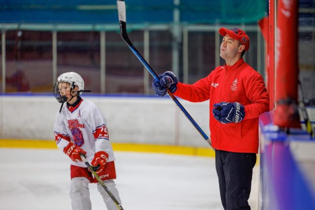На коньках — к победе: как в Москве воспитывают чемпионов по хоккею 34 39ca90fa4497ac5b56febb576888fbfc