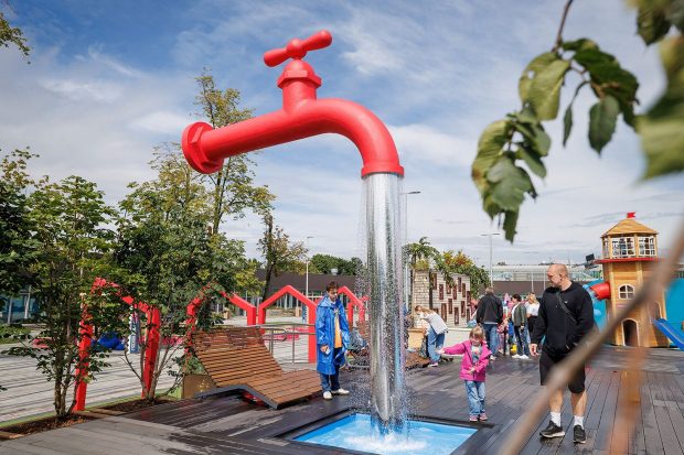 7db0795b426e14bd4bf20e31f5445088