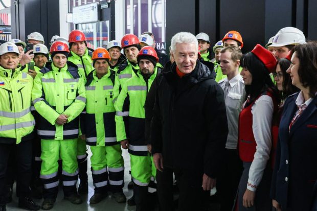 Собянин открыл Троицкую линию метро от БКЛ до Коммунарки 1 c8d3cccc9ee7cb8cc9c6536ef7a1b3ca