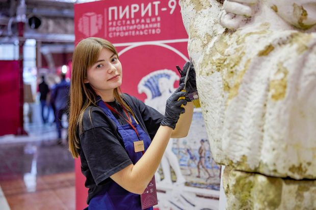 Камин Врубеля, окна дома Мельникова и ионическая капитель: что показали на выставке «ПРОреставрацию» 17 f5be2fd35184b31bd3fb153a9da7c033