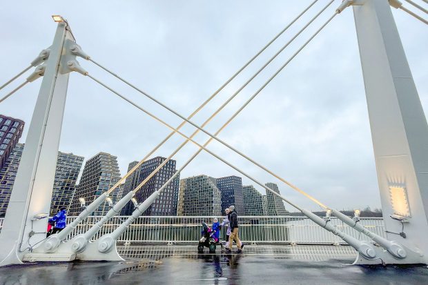 3825c9a75ec566179f30b484d5a791d0