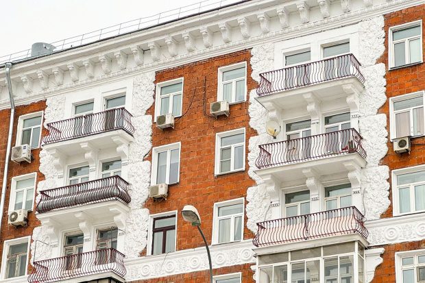 500 домов с яркими фасадами капитально отремонтировали в 2024 году 3 b4878cec255002a7e208f82865f35cba