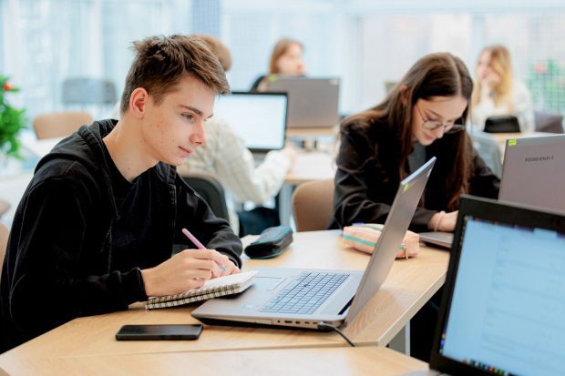 24a1d53a1ef06b050ba558573a5d0847