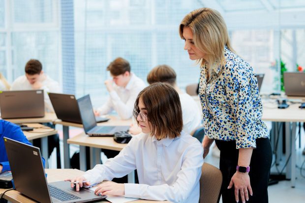 2d7909d564f17dd833952fdd103ed6e2