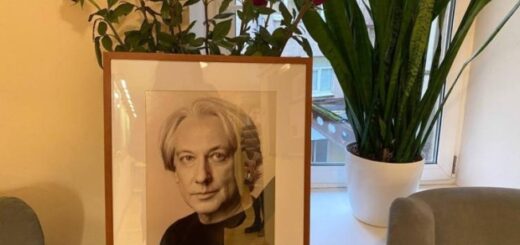 7b7fc9ff584b7c72d7489a46ffb2b553