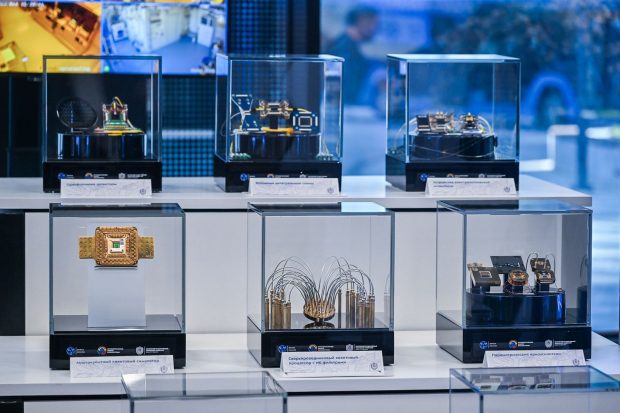 80d26e01676e3d739b4c1749219d84e2