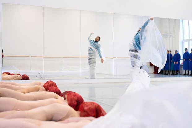 Ярость, образность, темперамент. Как создавали спектакль «Кармен в моей голове» в театре «Новая опера» 2 9155d5137629e5b86ae6209391b58f86