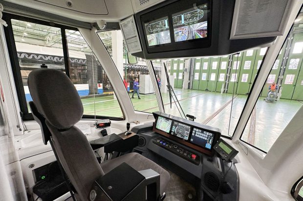 a1616fa33c25a77e5f71fd3a98952296