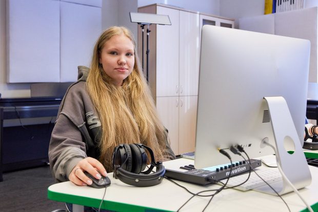 eabc68942bf33f27d00e96f61a551289