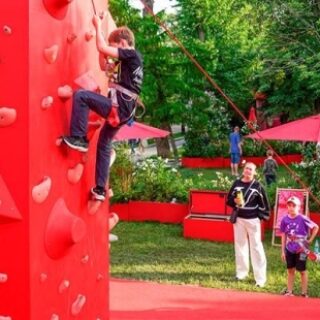 a1f4e4e5e5f5c0ce2944e013eea22e5d