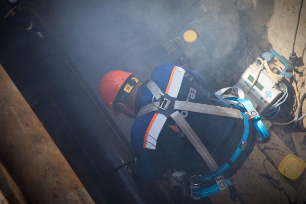 102d40255920327b90fdd81236b69335