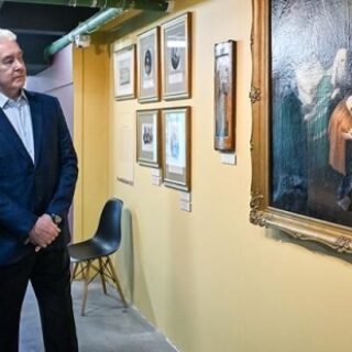 8f415b58c52ca2dce647bdcb70615da1