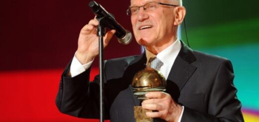 a8bf285adcf79e60e54c0aa6c4ccd541