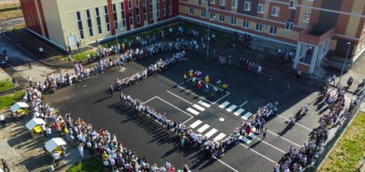 10298bf44f93cd236d1a6917cd1c7db7