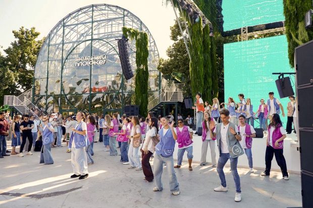 7649567219f9d8c77dc552d1281a9b84