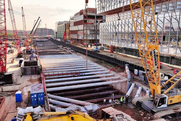 77d2e696cf1e0c637c1a5025294e8156