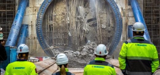 bd5b61589815de5c9915030df0c3e0e9