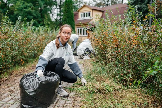 16b64719ac75cc6bc5b88b81253abd90