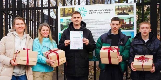 d4052603f3328f5fe62d26c18d22157f