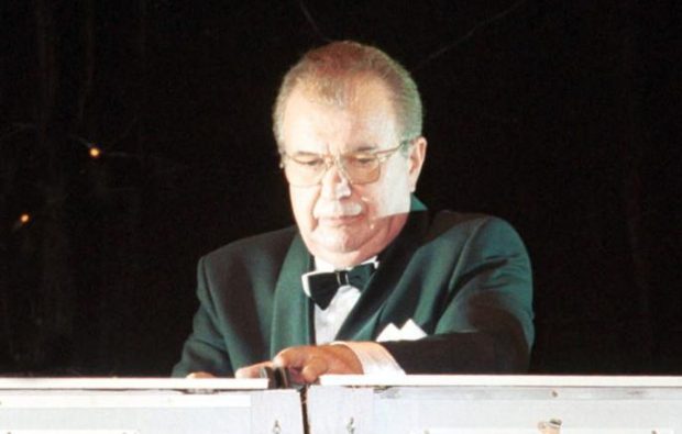 62ebc6f5c886d4b10c7d3def60bb2d4d